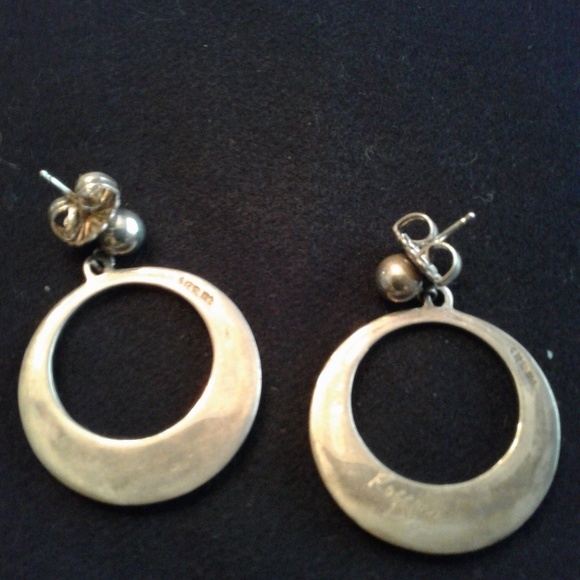 SOLD Native American Turquoise Malachite Earrings - Picture 7 of 8